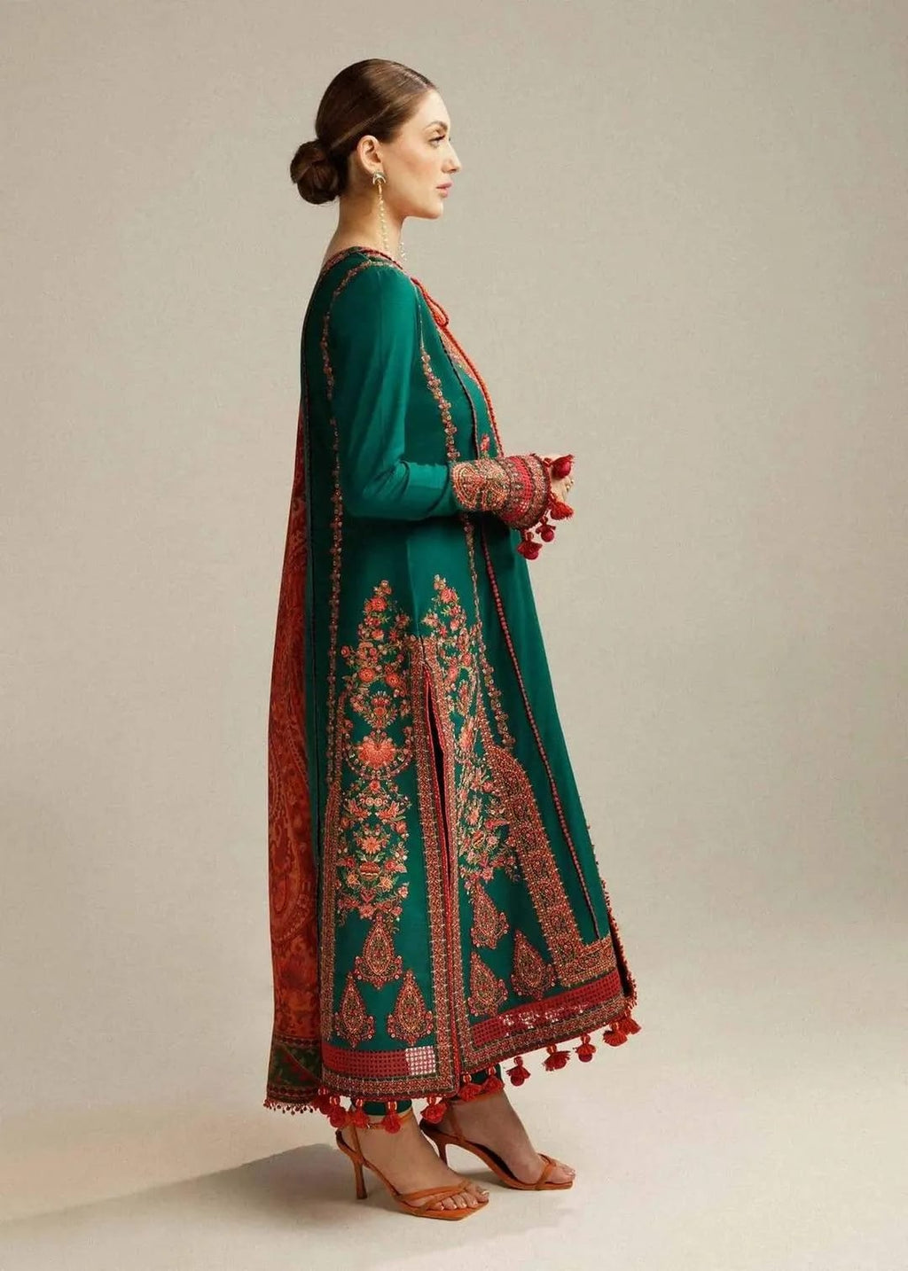 Green Embroidered Lawn 3pcs Set for Women