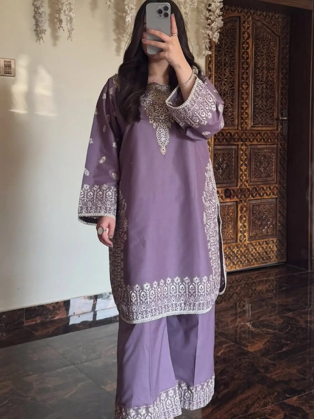3Pcs Women's Stitched Cotton Lawn Embroidered Suit