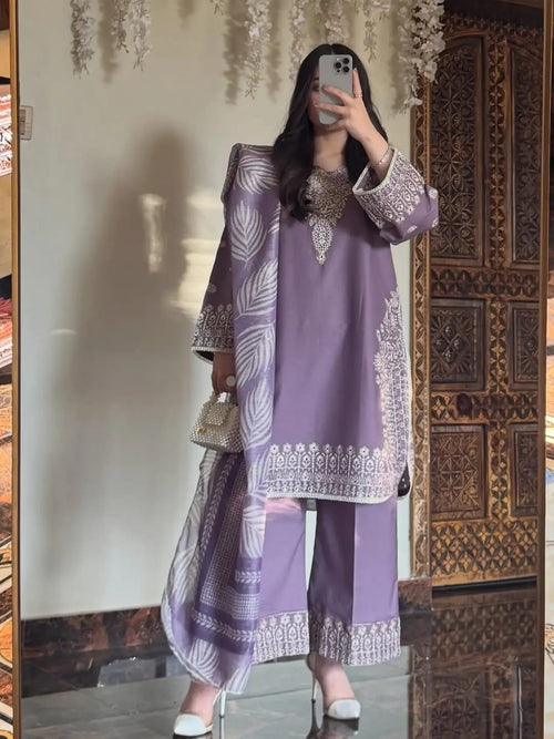 3Pcs Women's Stitched Cotton Lawn Embroidered Suit