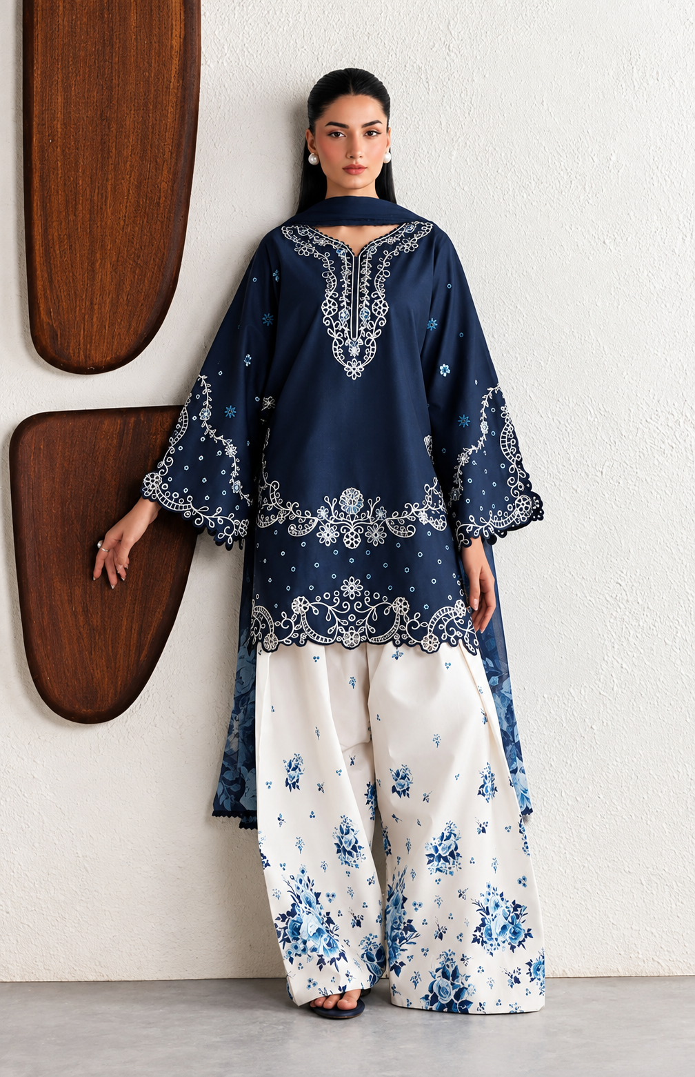 Arosa Embroidered 3pc